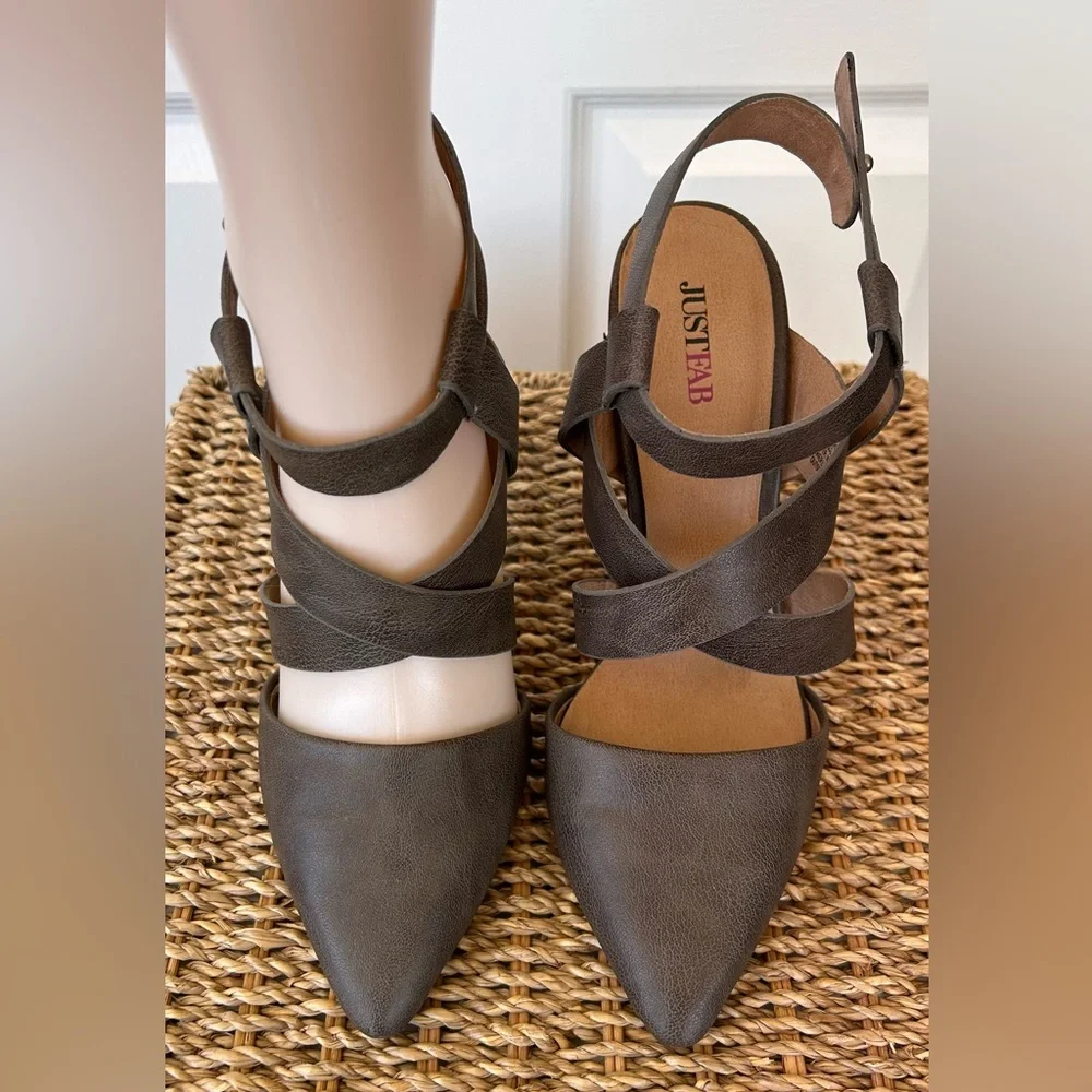 Just Fab Taupe Carabella Ankle Strap‎ Closure Heels Size 7